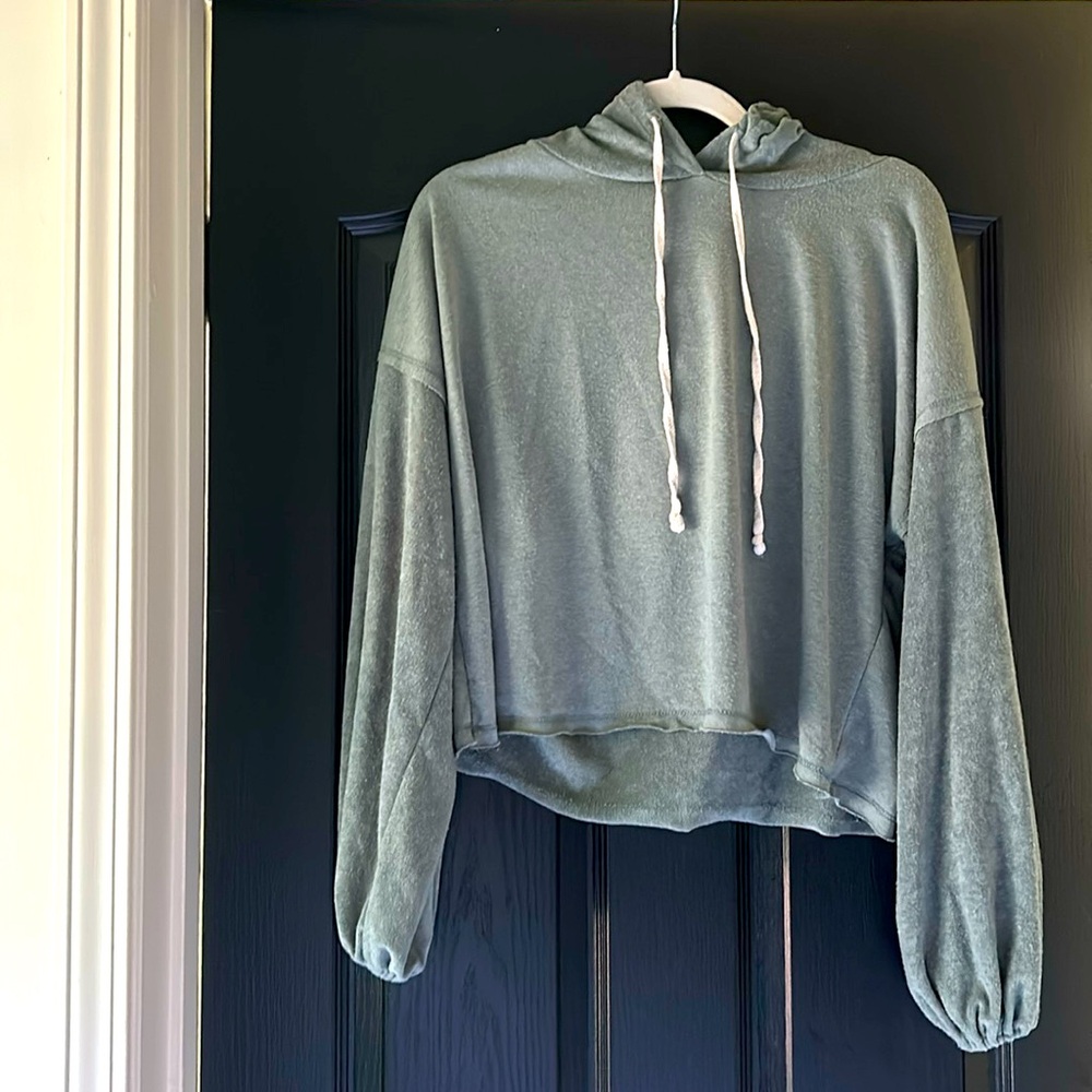 Green Cropped Hoodie